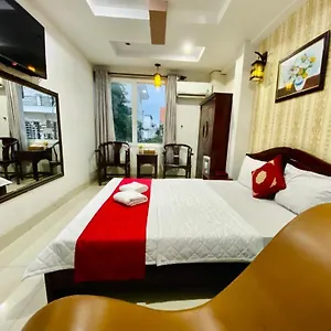 Hotel Phuong Nam