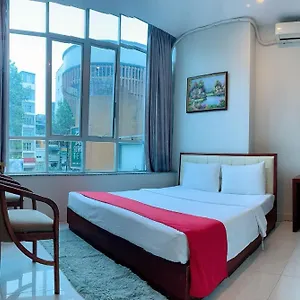 Hotel Nu - 18 Bui Vien Walkstreet